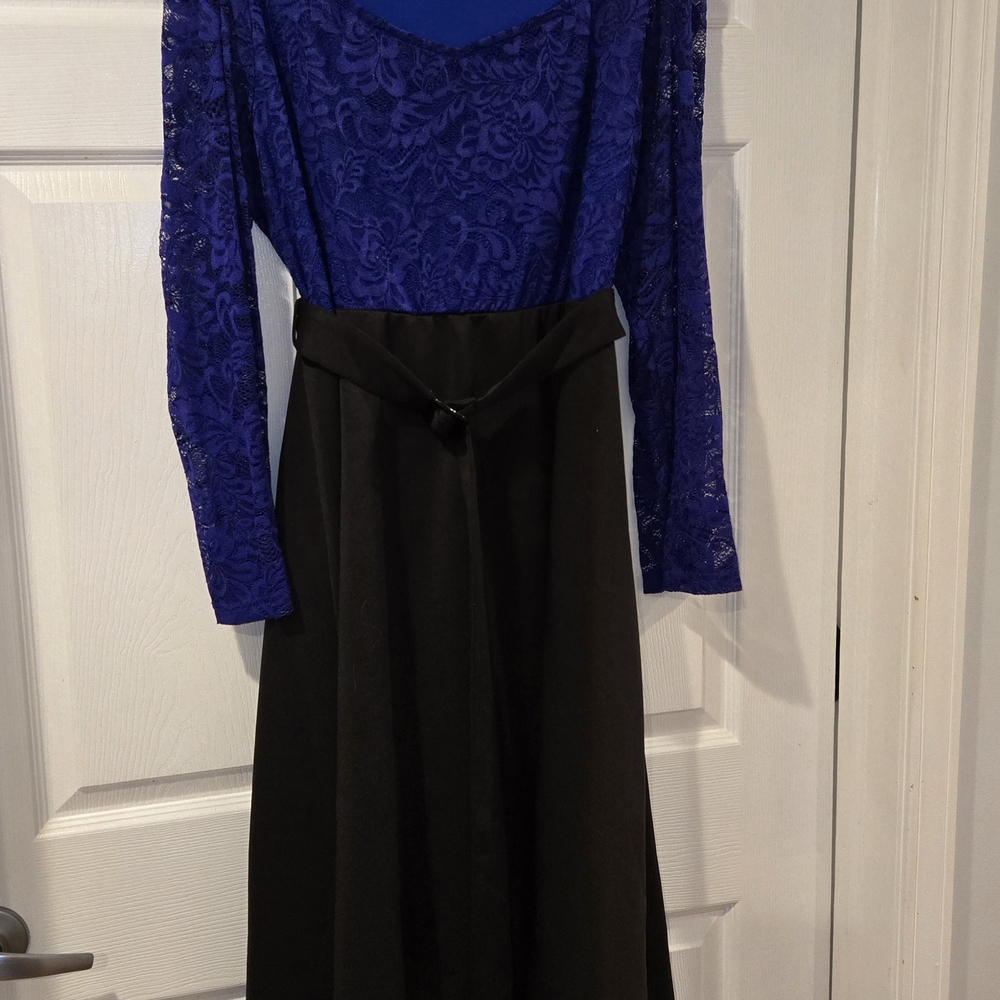 Elegant Blue Lace and Black Dress